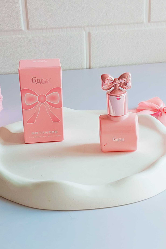 رژلب خیس کره ایgagk