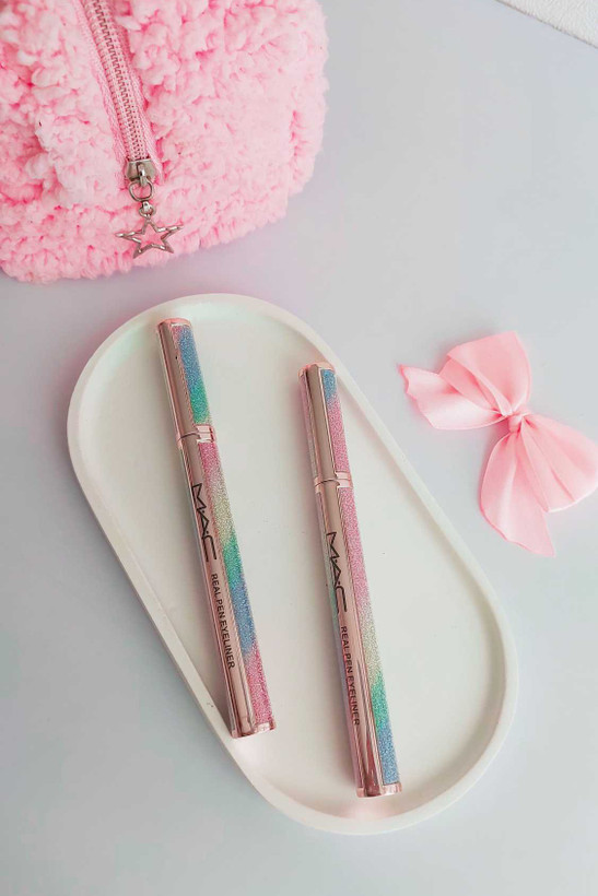 خط چشم ماژیکی مشکی مک