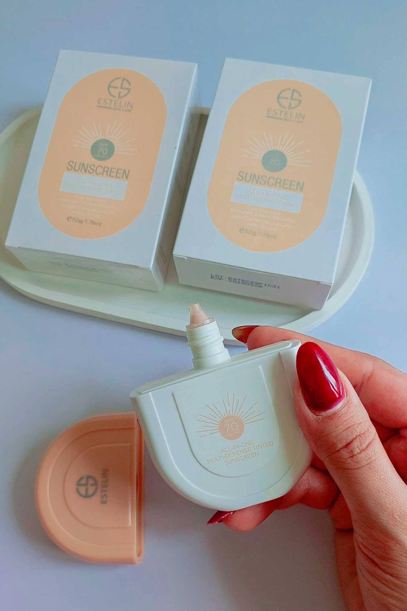 ضدآفتاب استلین SPF ۷0 ساده با فرمول سبک و جذب سریع برای استفاده روزانه – نیلداشاپ