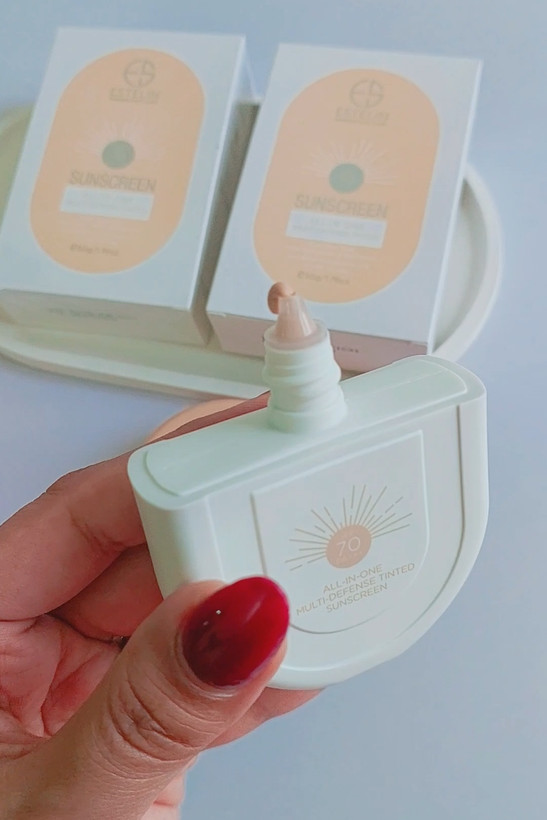 ضدآفتاب استلین SPF ۷0 ساده با فرمول سبک و جذب سریع برای استفاده روزانه – نیلداشاپ