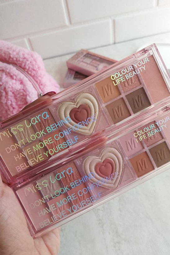 پالت سایه چشم میس لارا مدل قلبی